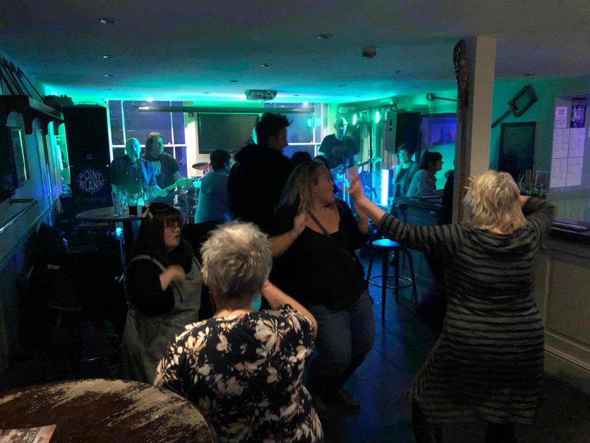 The Cornubia Inn Hayle Eksteriør billede